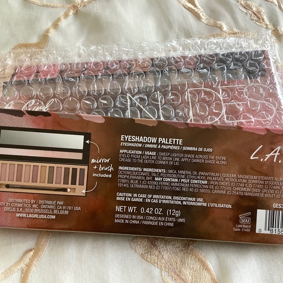 LA Girl NUDES Eyeshadow pallet BNIB - Picture 6 of 6